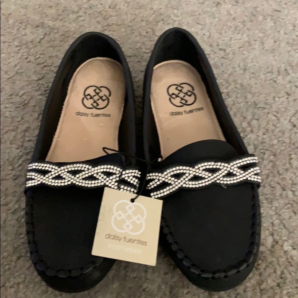 Daisy Fuentes flats